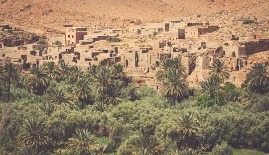 4-Day Desert Tour from Errachidia to Fes Merzouga and Ziz Valley